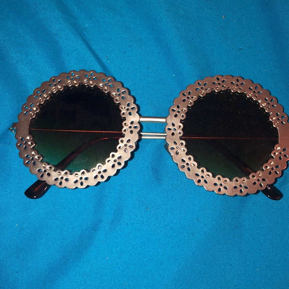 Icing sunglasses